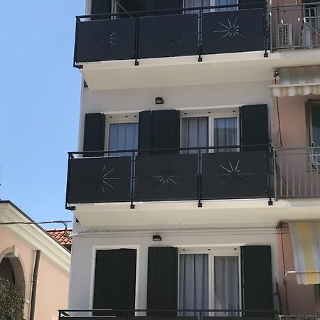 Отель Casa Mara Кьоджа Экстерьер фото