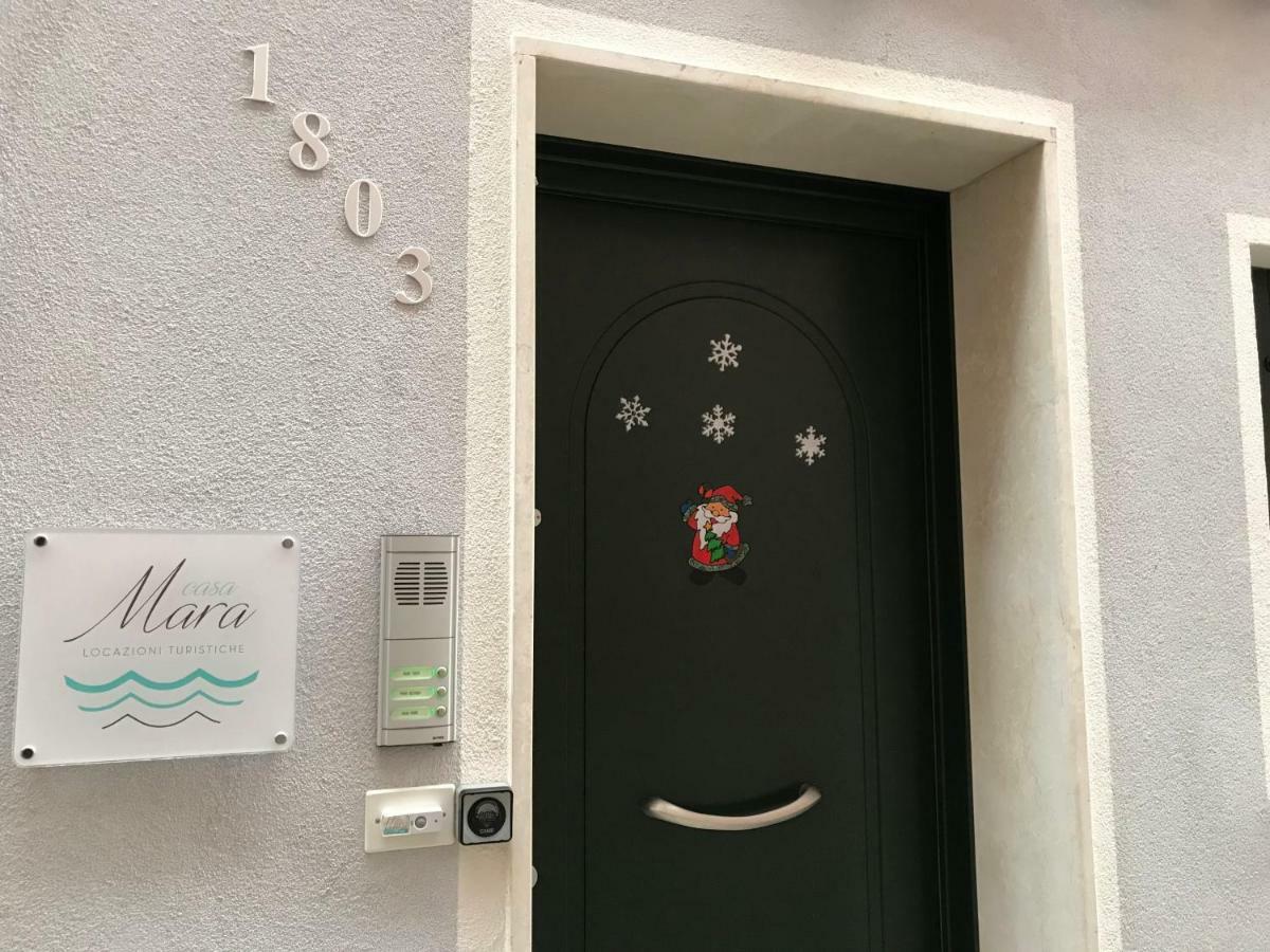 Отель Casa Mara Кьоджа Экстерьер фото